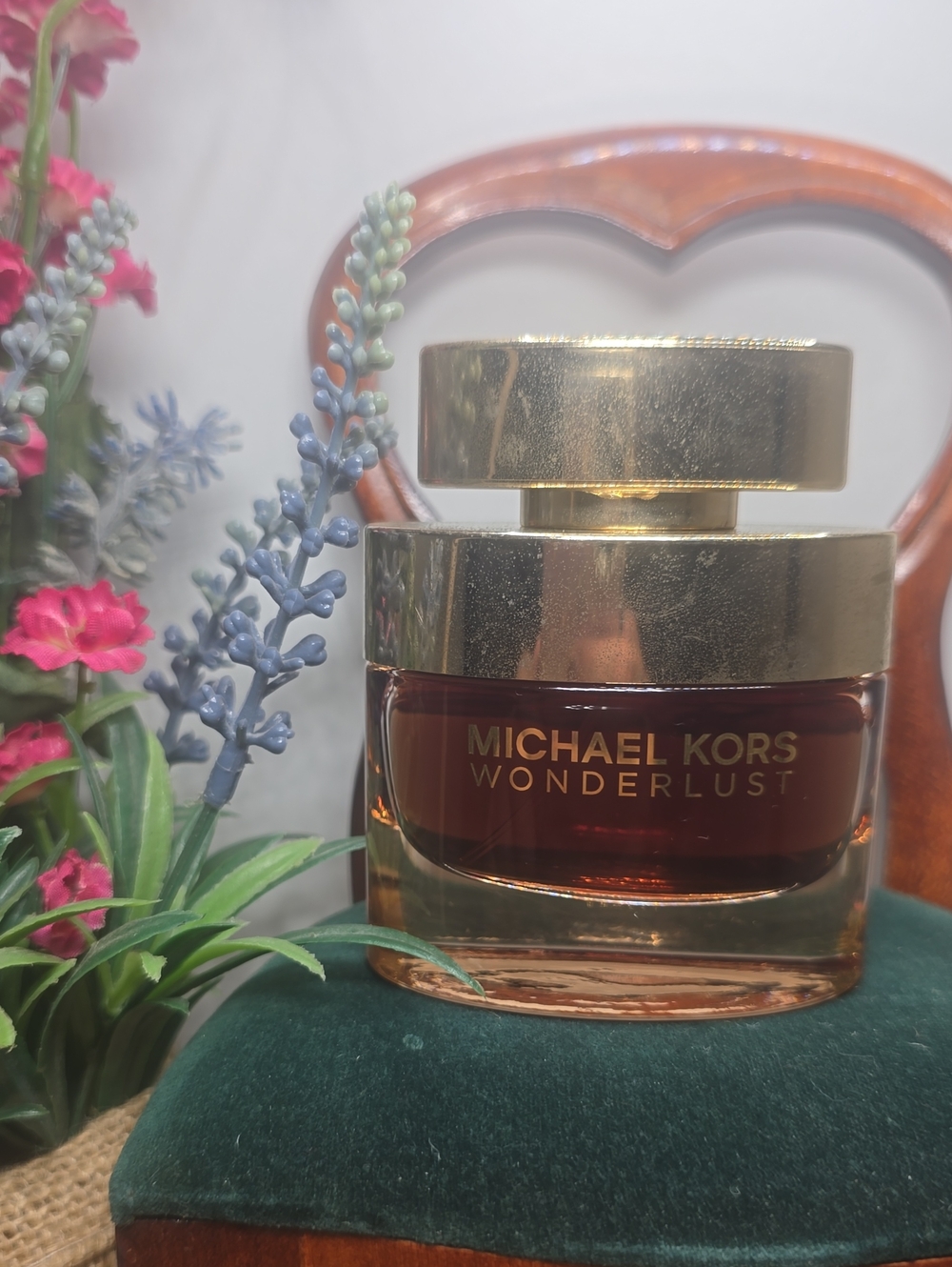 Michael Kors Wonderlust Eau De Parfum Spray Bottle 1.7 Fl Oz